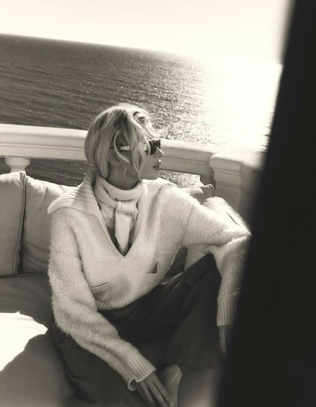 Elsa Hosk nudes star img