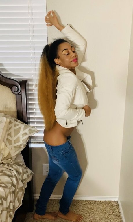 officialdiamond model top image