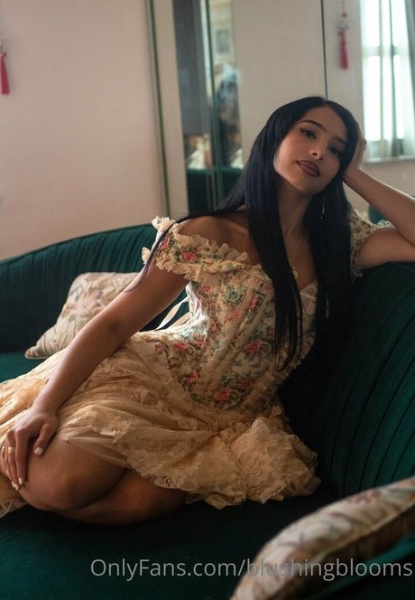 blushingblooms perfect star galleries