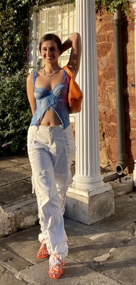 Brittany Carter star hot images