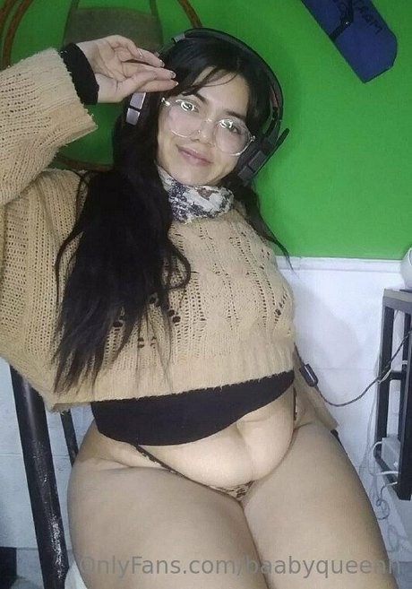 baabyqueenn pornstar erotic image