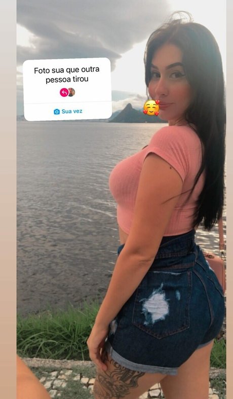 gabe strauss exclusive actress gallery