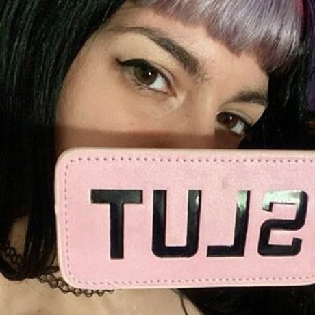 camillanightgoddess model adult picture