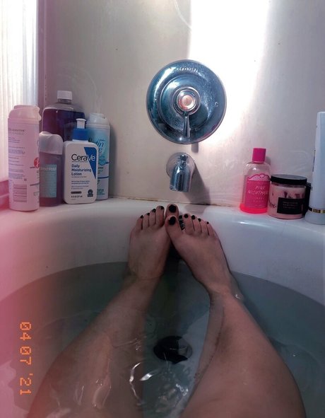 uwutaycos model top pic