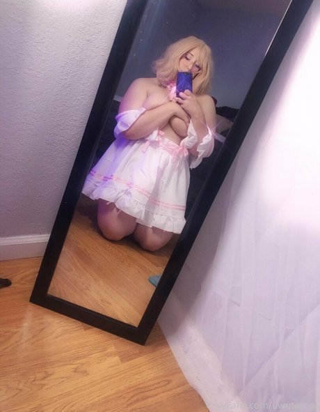 uwutaycos perfect star pictures