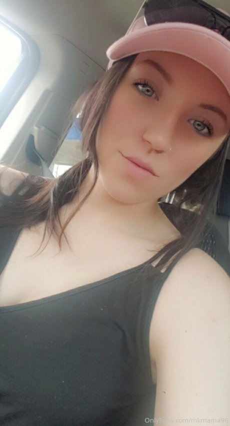 mkmama96 perfect model image