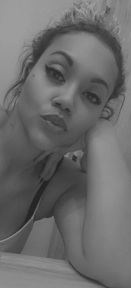 nickole1022 model nudes pics