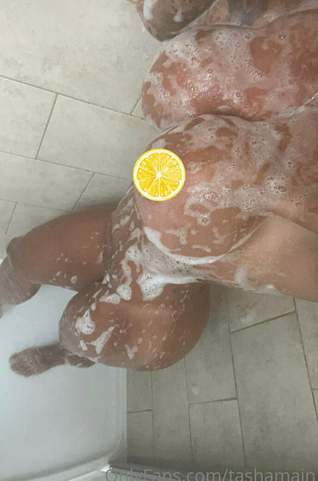 Tashamain nude star images