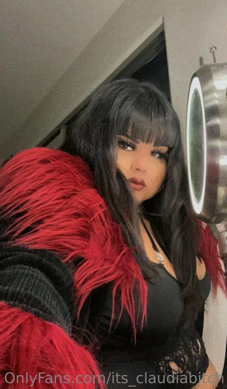 its claudiabitch hot pornstar img