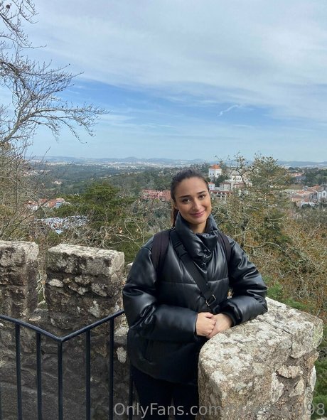 fitnessgirl98 model top picture