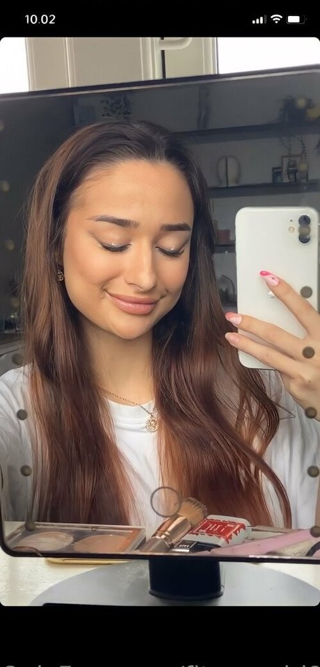 fitnessgirl98 hd pornstar photos