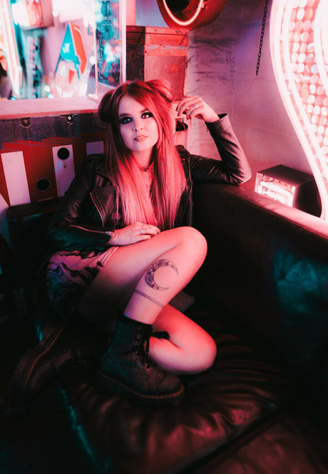 BethanySmile star image