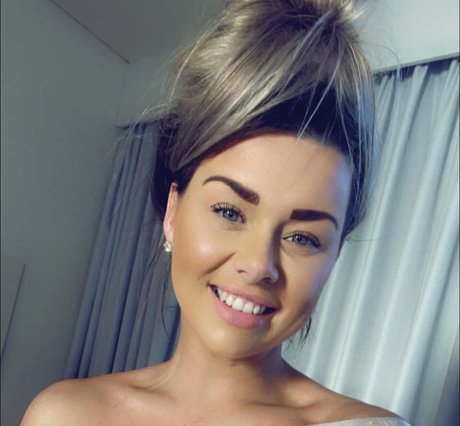 Lauren H pornstar beautiful img