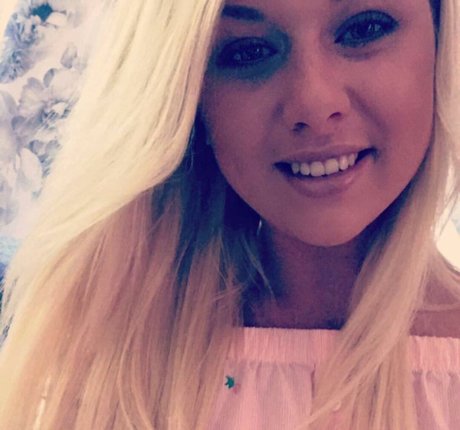 Lauren H porn model image