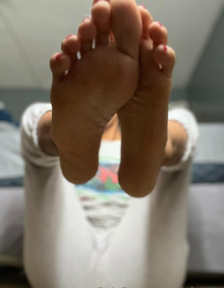 violetzay pornographic model archive