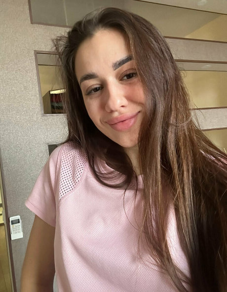 Kitty Katty pornstar exclusive pics