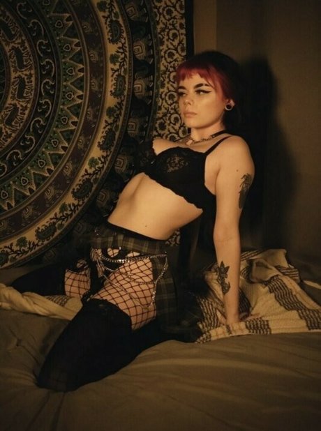 Vangog h hot actress pictures