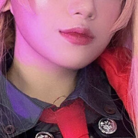 tin coser nudes star photos