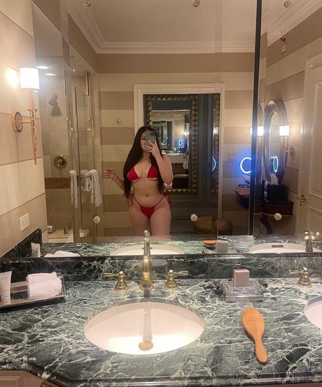 mamibree porn model pic