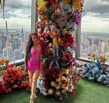 karenn fit high quality model images