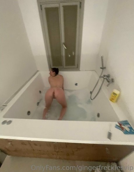 gingerfreckles model perfect photos