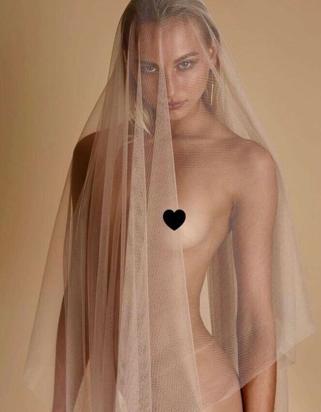 Stephanie Belovukovic top model images