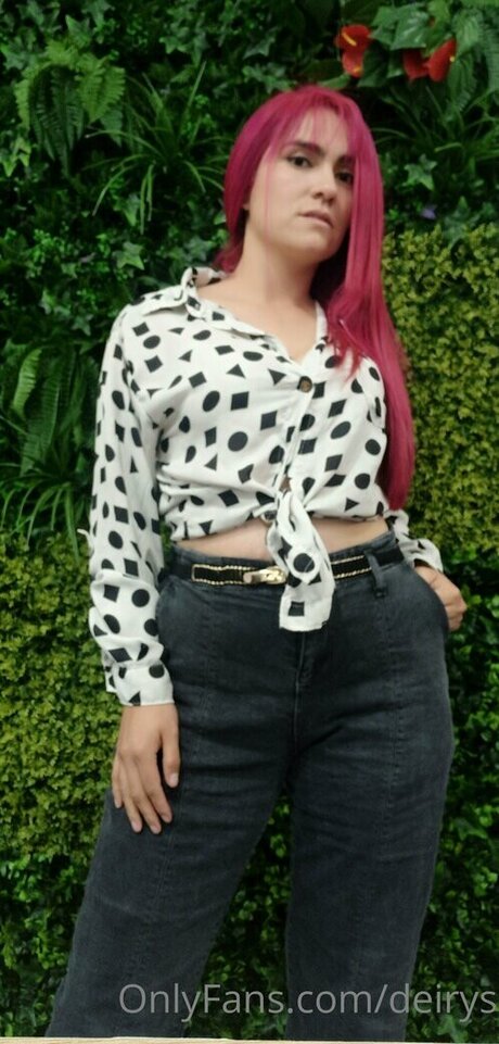 deirys star adult img