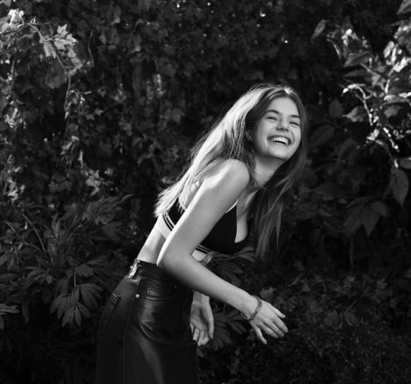 Myrthe Bolt model xxx photos