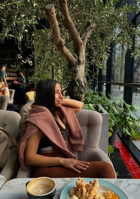 miaa sexy erotic model images