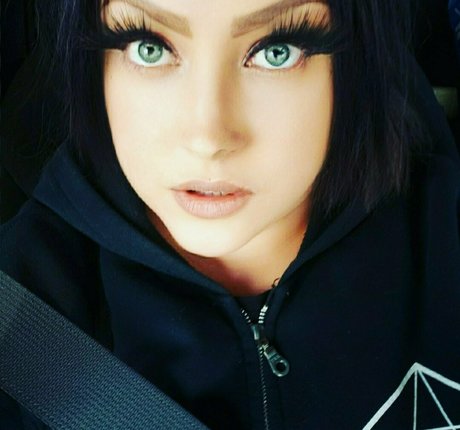 frauleinvivicalee star adult images