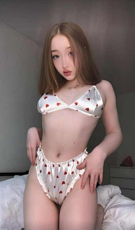 glowing nut free star archive