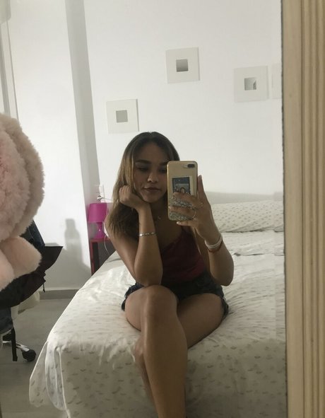 Ginnet best actress photo