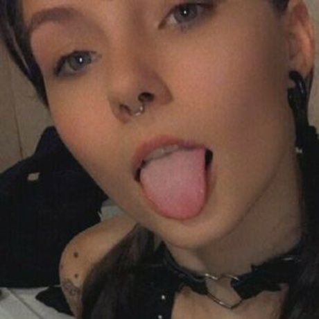 Victoria Lynn pornstar exclusive images