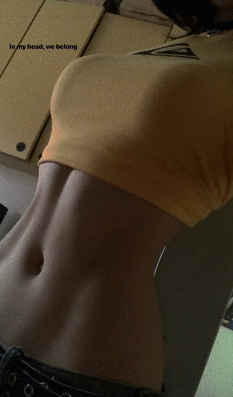 Maxima Sahar pretty actress gallery