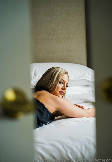 peachylanaxo top star pics