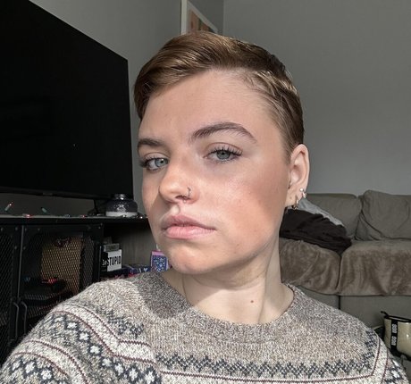 Ruth Choate nude pornstar picture