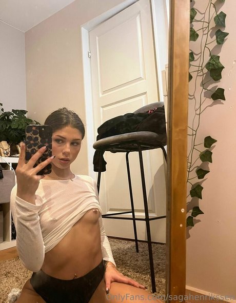 Saga Henrikssen star nice archive