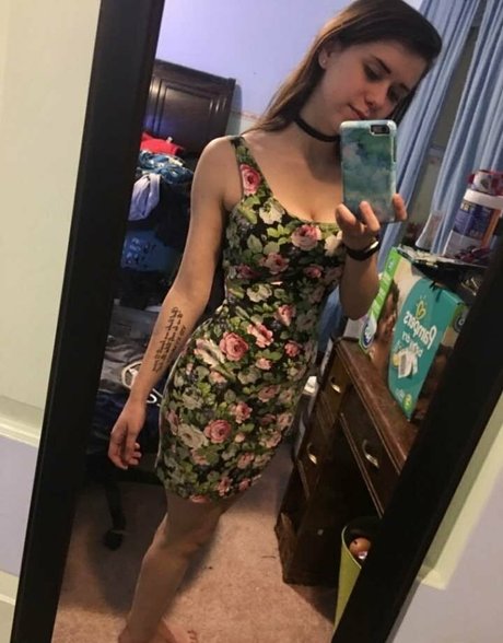 Emily Giangaspro star erotic image