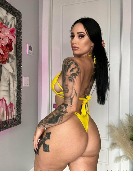 moneybirdette high quality pornstar image