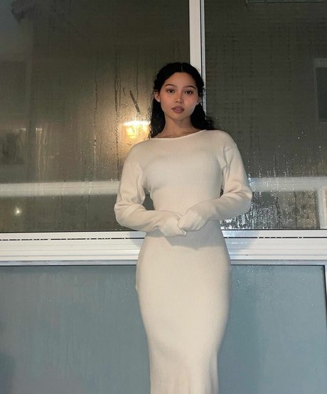 Aethyu sexy model galleries