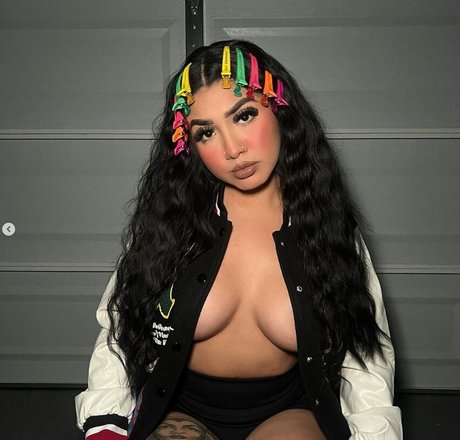 Zslaay actress gallery