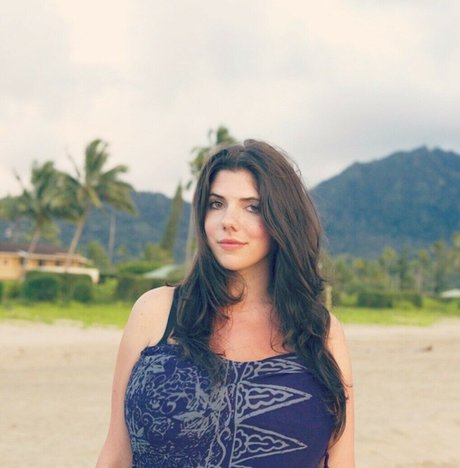 Emily Helen Barry free pornstar galleries