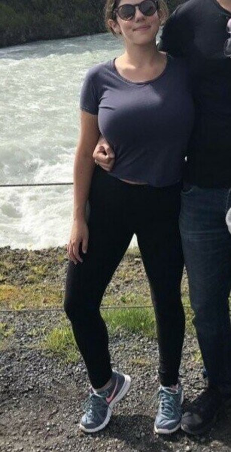 Emily Helen Barry adult model images