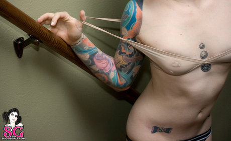 Elle Stranger pretty star gallery