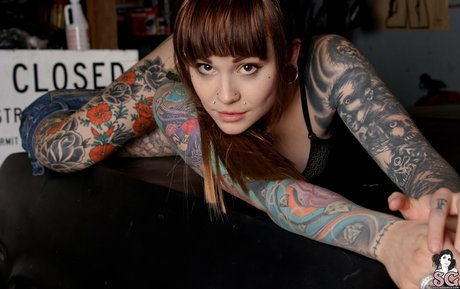 Elle Stranger pornstar erotic galleries