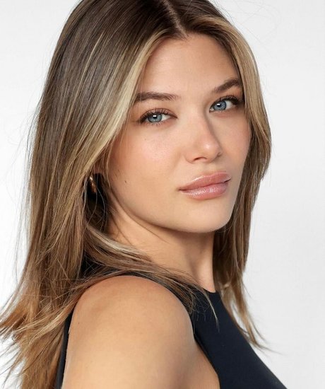 Victoria Lamas model nudes image