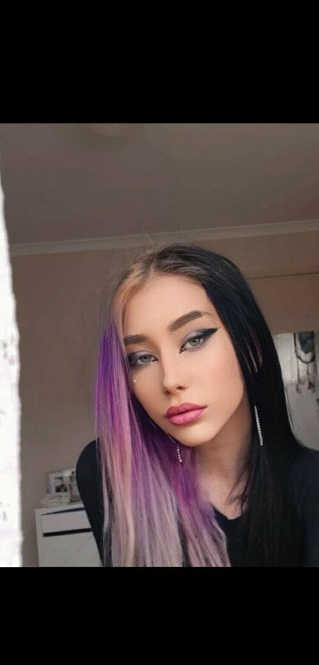 hayleysyourtoyxx free actress picture