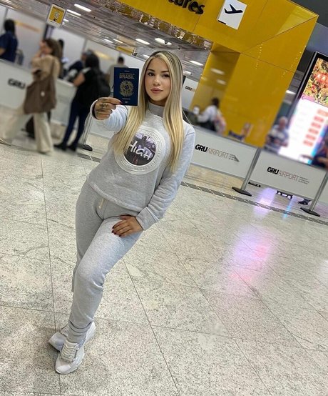 Rafaela Nakamura nice pornstar pictures