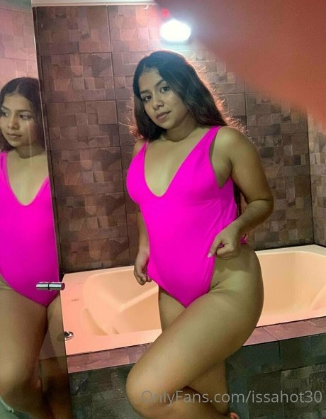 issahott31 beautiful star archive