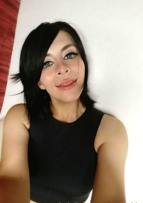 minakin pretty actress images